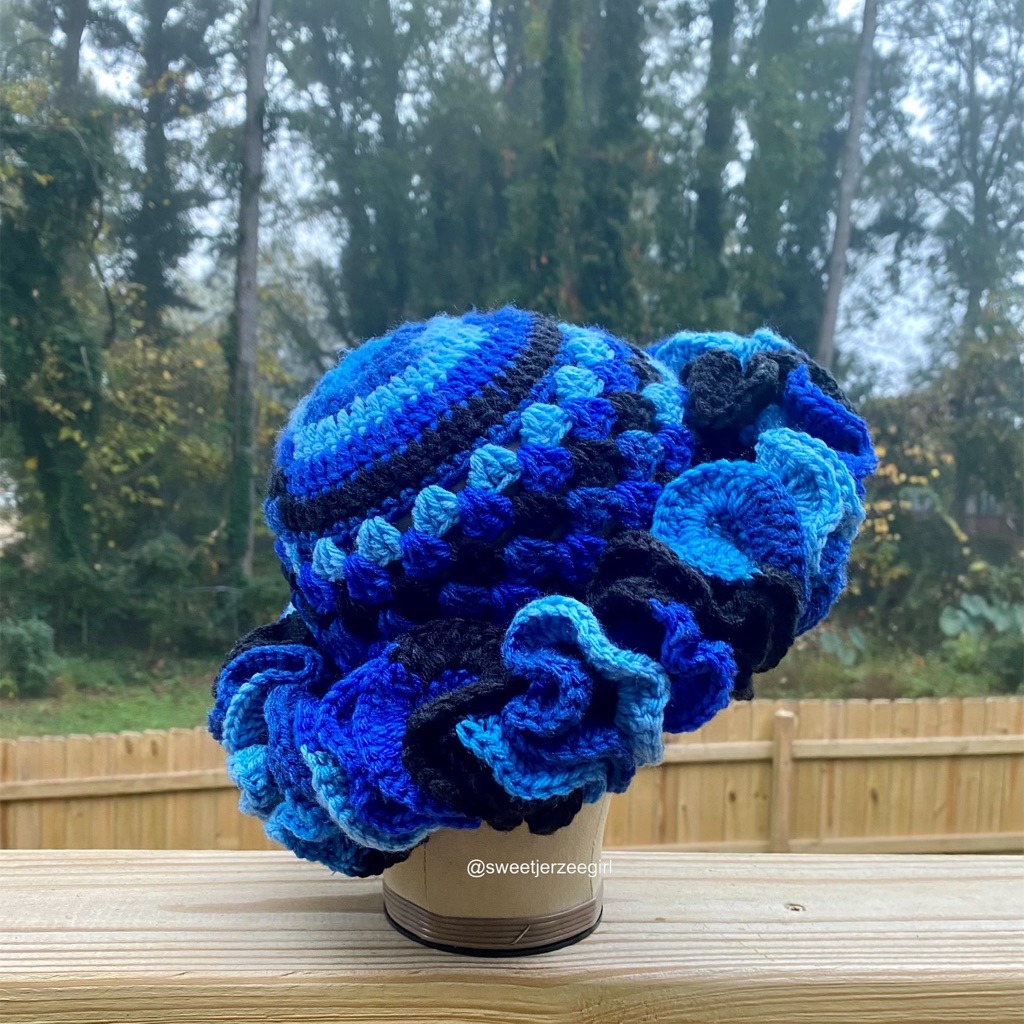 Blue Beacon Handmade Crochet Granny Stitch Ruffle Hat Xl